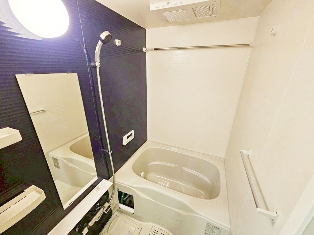 バス・シャワールーム　洗面