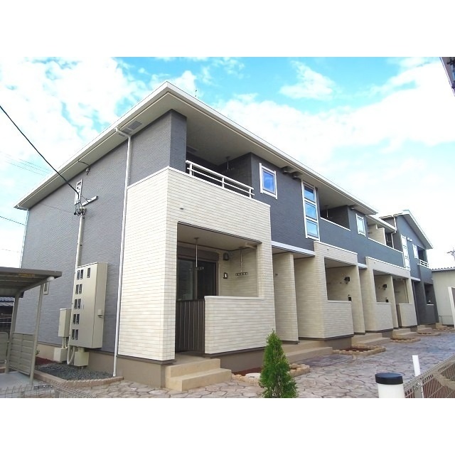 エントランス　建物外観