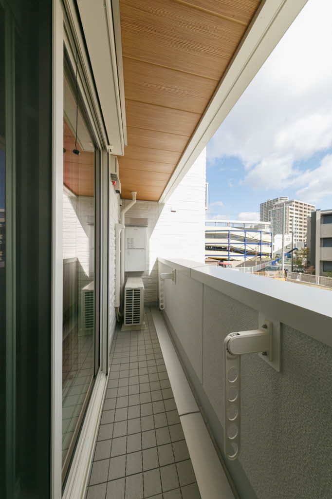 バルコニー　バルコニー