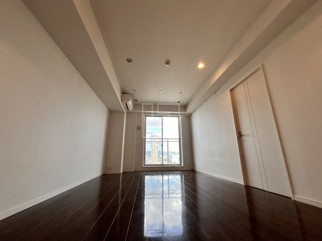 居室・リビング　本町橋タワー　リビング