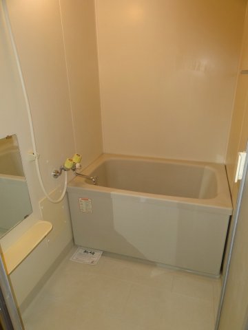 バス・シャワールーム　きれいなお風呂です