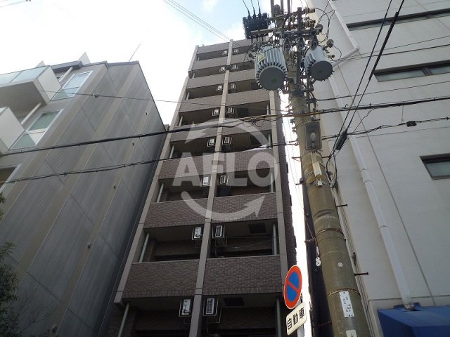 エントランス　プレサンス西心斎橋　エントランス