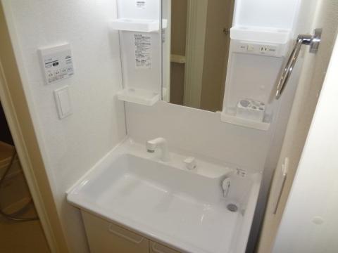 洗面設備　洗髪洗面化粧台