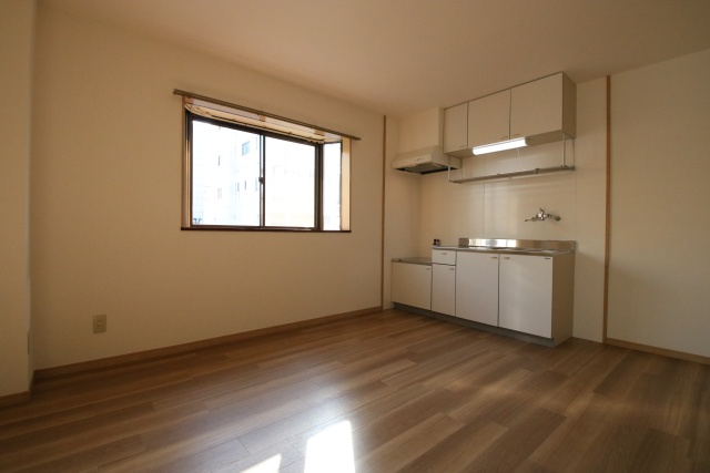 居室・リビング　別室の参考写真です。※現況優先