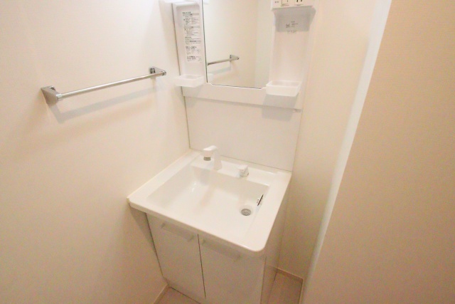 洗面設備　※別室の参考写真の為、現況優先です。