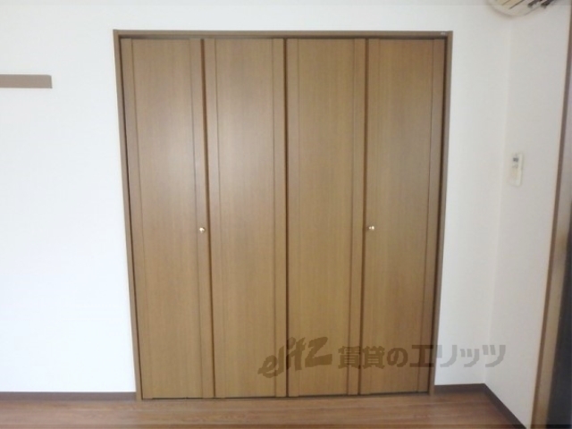 収納　クローゼット