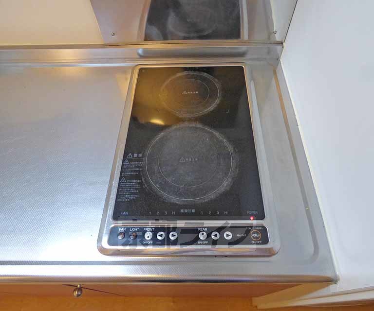 洗面設備　洗濯機スペースです。