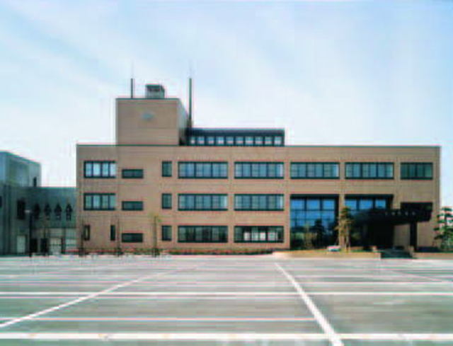 役所　長岡市役所三島支所（役所）まで1732m