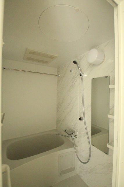 バス・シャワールーム　別号室の写真です