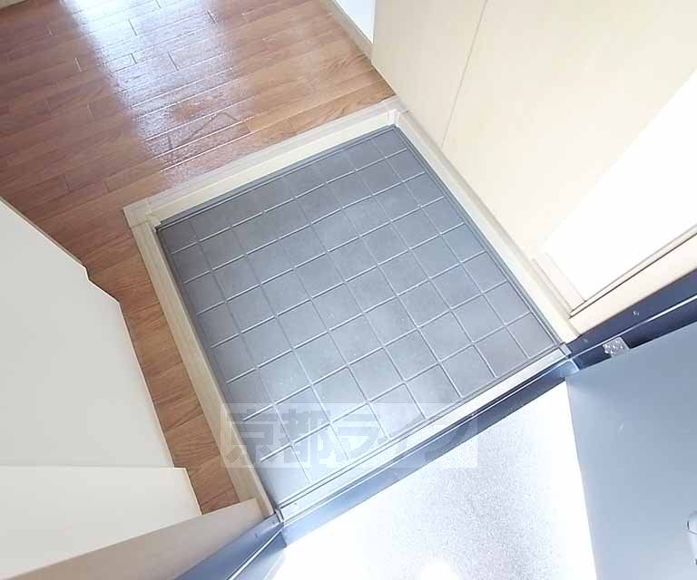 玄関　正方形の玄関です