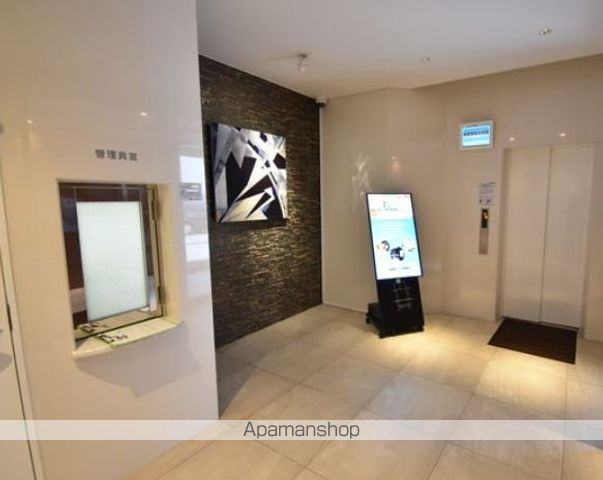 ロビー　ロビー