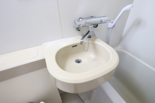 洗面設備　★水栓はサーモスタッド式★