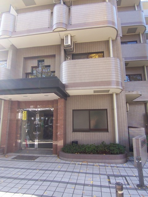 エントランス　★建物入り口★