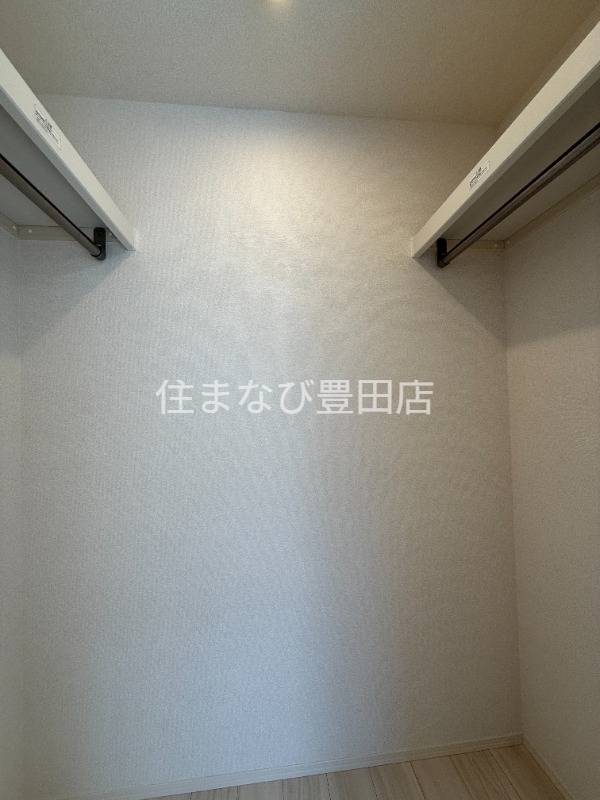 収納　同型タイプ