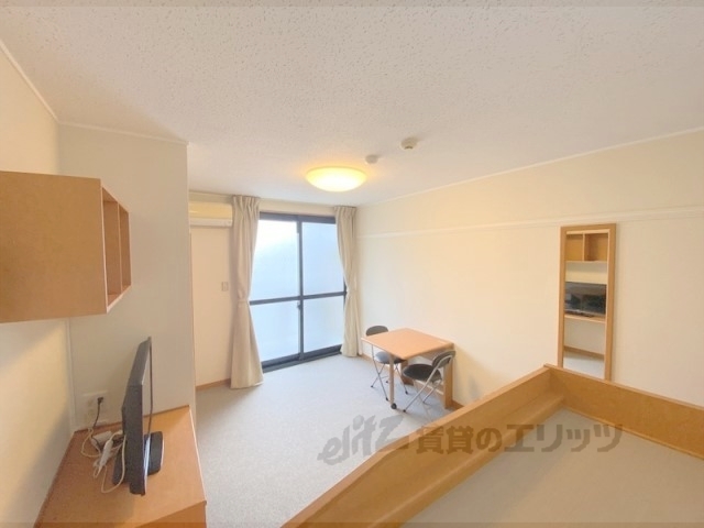 居室・リビング　洋室