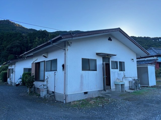 建物外観　周辺では貴重なこぶりな戸建ての賃貸です。