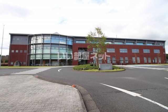 図書館　笠間市立岩間図書館（図書館）まで948m