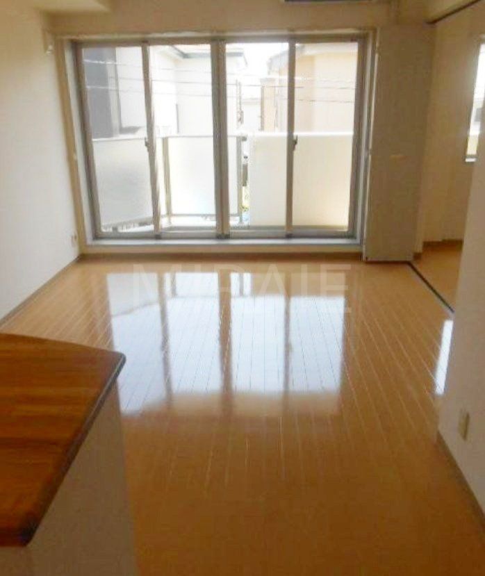 居室・リビング　別号室の参考写真です。