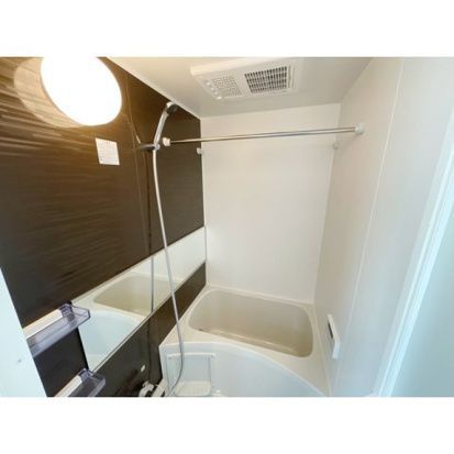 バス・シャワールーム　☆ゆったりくつろげるお風呂☆