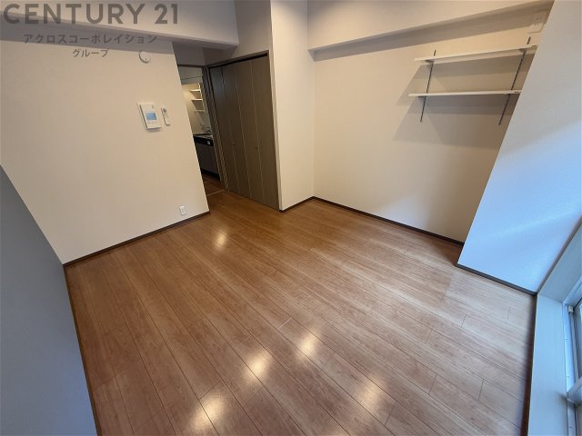 居室・リビング　床色が明るくて綺麗です♪