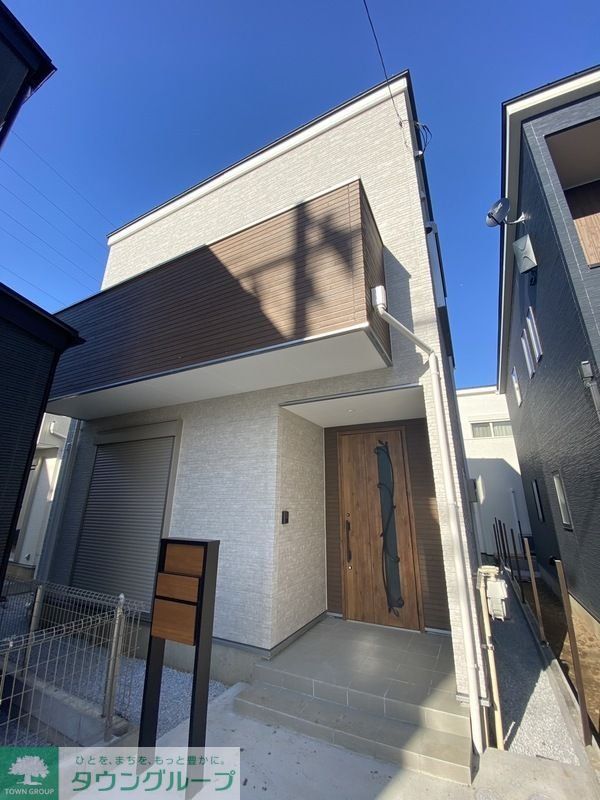 建物外観　エントランス