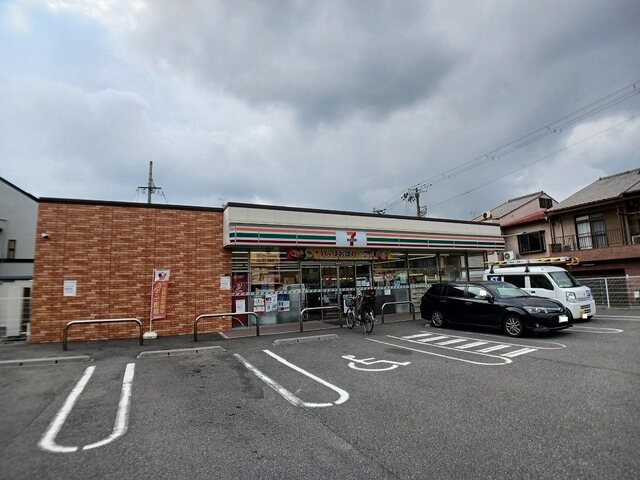 その他　セブンイレブン様まで180m