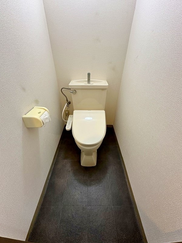 トイレ　★温水洗浄便座トイレ★