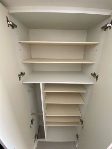 その他　こちらの居間で趣味の時間をお楽しみください