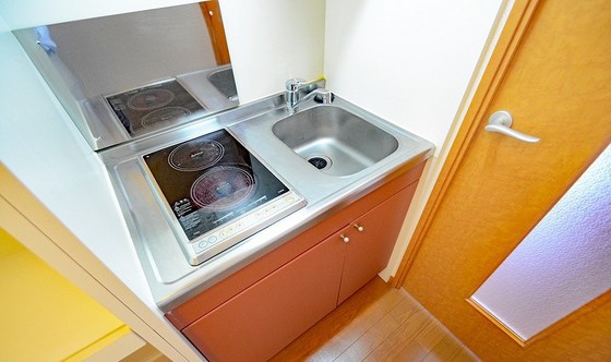 キッチン　※別部屋の写真です