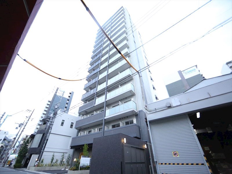 建物外観　外観　オートロック　宅配ＢＯＸ　防犯カメラ　外壁タイル張り