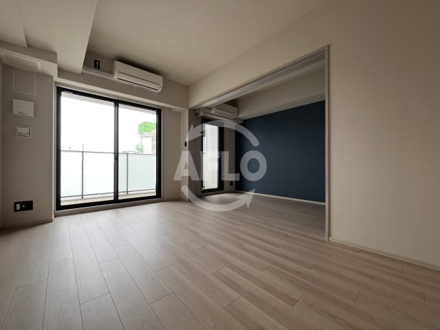 居室・リビング　リッツ新大阪プレミアム　リビング