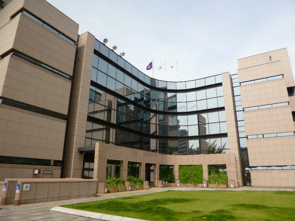 役所　足立区役所（役所）まで360m