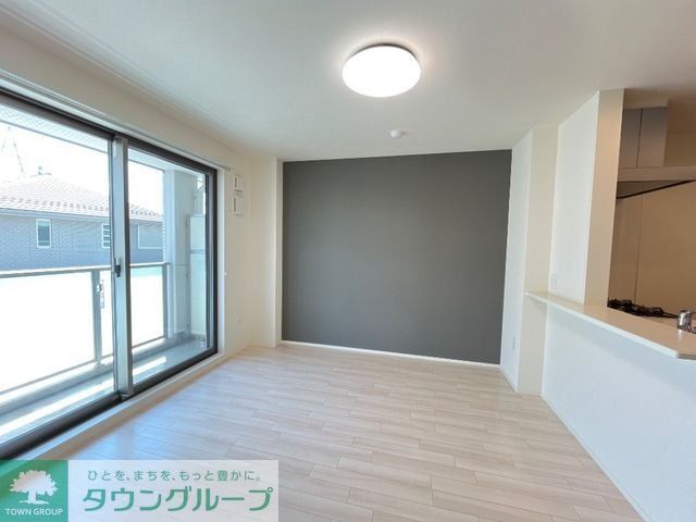 居室・リビング　※別号室参考写真です