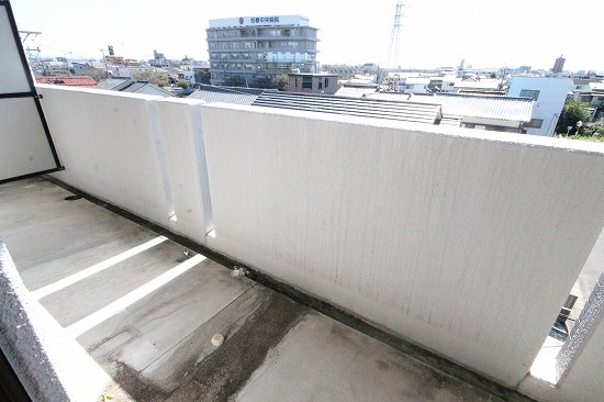 バルコニー　※写真は類似です