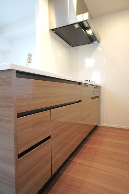 キッチン　※写真は同タイプ住戸です。