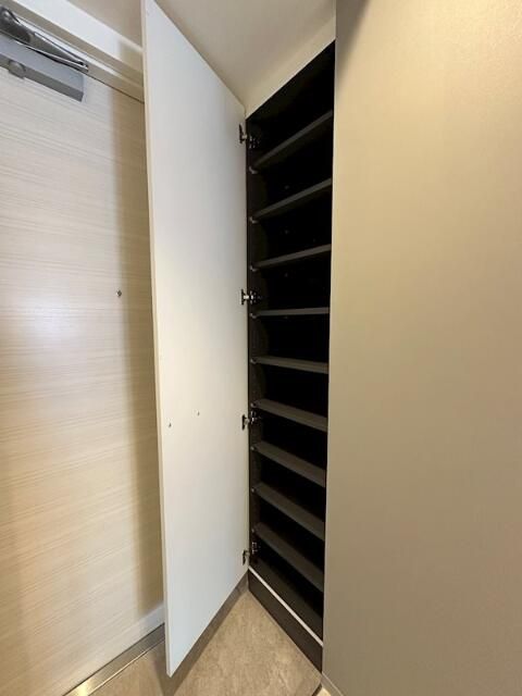 玄関　☆シューズボックス付き☆