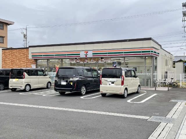 コンビニ　セブンイレブン焼津１丁目店（コンビニ）まで96m