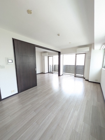 居室・リビング　居間※別部屋参考写真