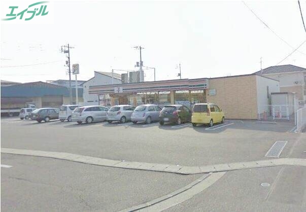 コンビニ　セブンイレブン岡山新保店（コンビニ）まで177m