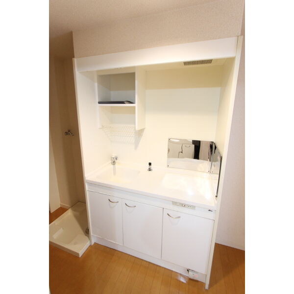 キッチン　同タイプの写真です。