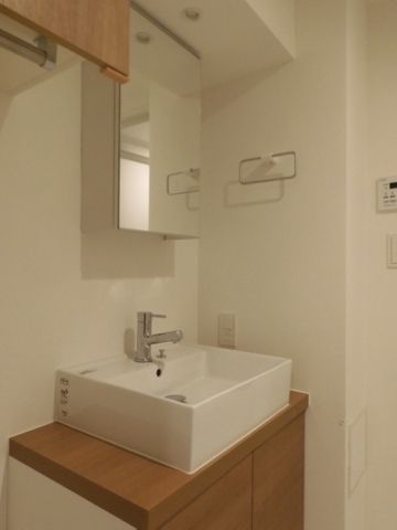 洗面設備　☆嬉しい独立洗面台☆