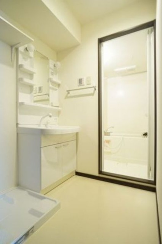 洗面設備　図面と現状に相違がある場合には現状を優先