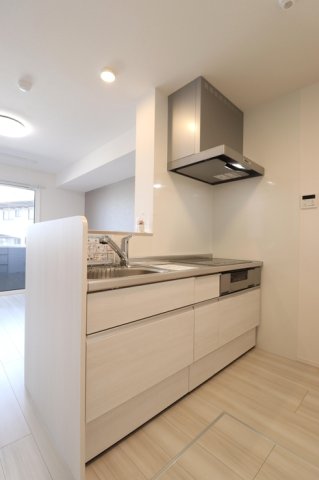 キッチン　ダイニングキッチン