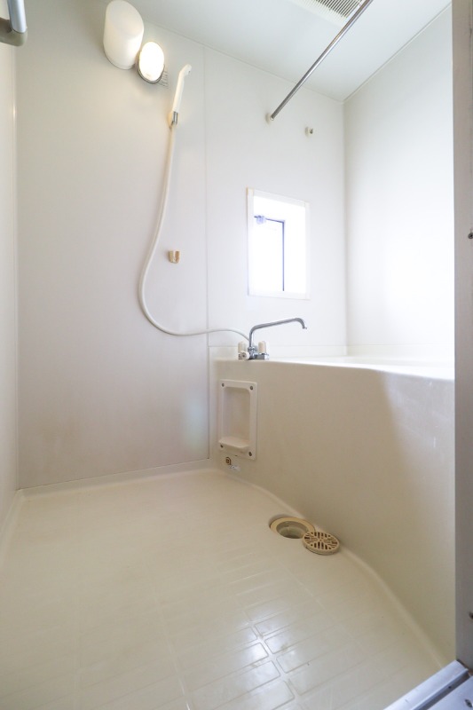 バス・シャワールーム　図面と現状に相違がある場合には現状を優先