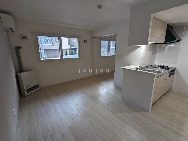 居室・リビング　同号室タイプ写真