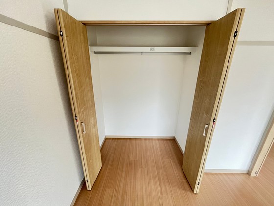 収納　※別号室の写真です
