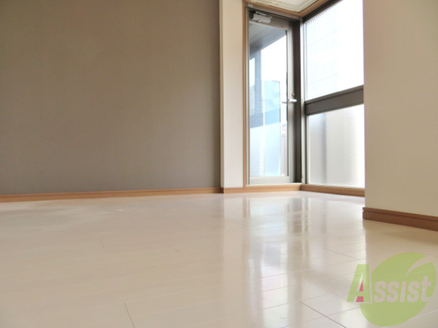 その他部屋・スペース　こちらは洋室を撮影しました。寝室にしましょう。