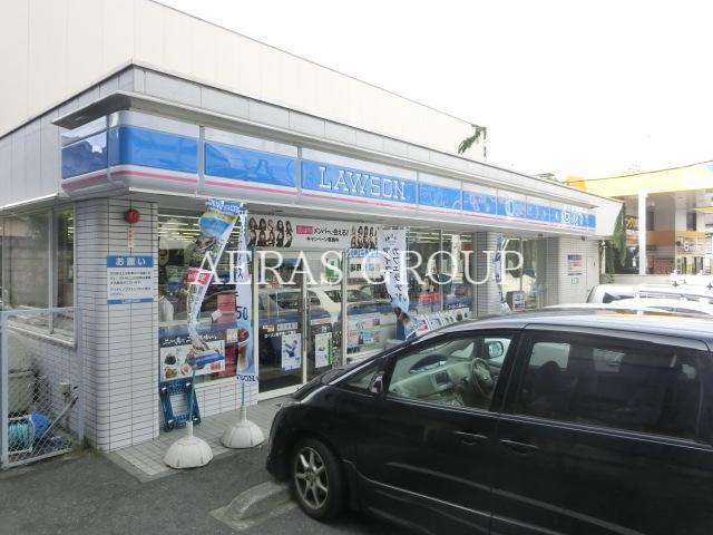 コンビニ　ローソン南千束一丁目店（コンビニ）まで164m