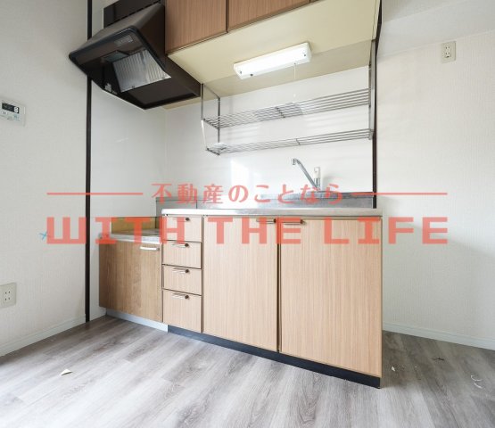 キッチン　コンパクトなキッチンで掃除もラクラク