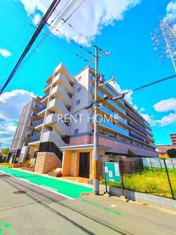 建物外観　RC造の6階建てマンションタイプ